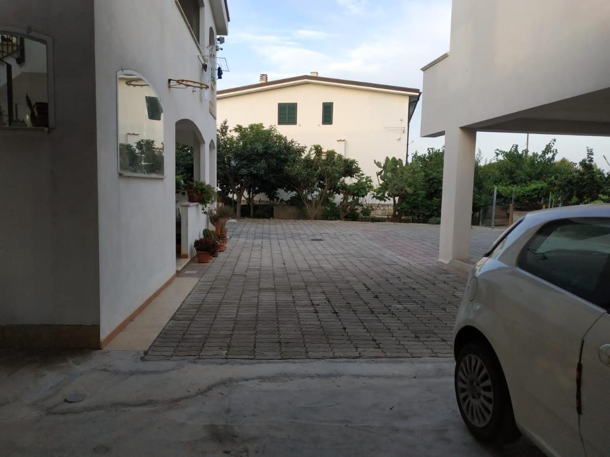 Villa Scialara Весте Екстериор снимка